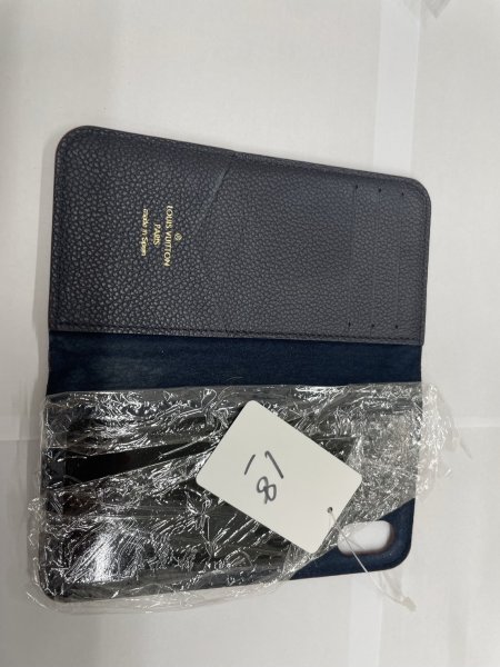 画像2: LOUIS VUITTON モノグラムアンプラント iPhoneX XS フォリオ スマホケース 11 (2)